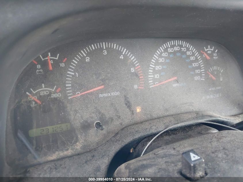 1998 Dodge Ram 1500 St VIN: 1B7HF13Z4WJ135454 Lot: 39954010