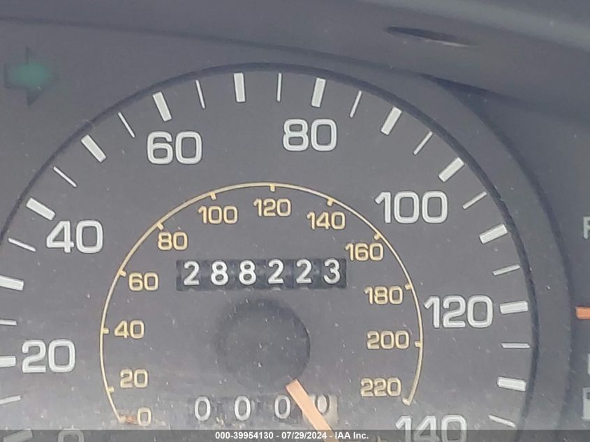 1994 Toyota Camry Le VIN: 4T1SK12EXRU355857 Lot: 39954130