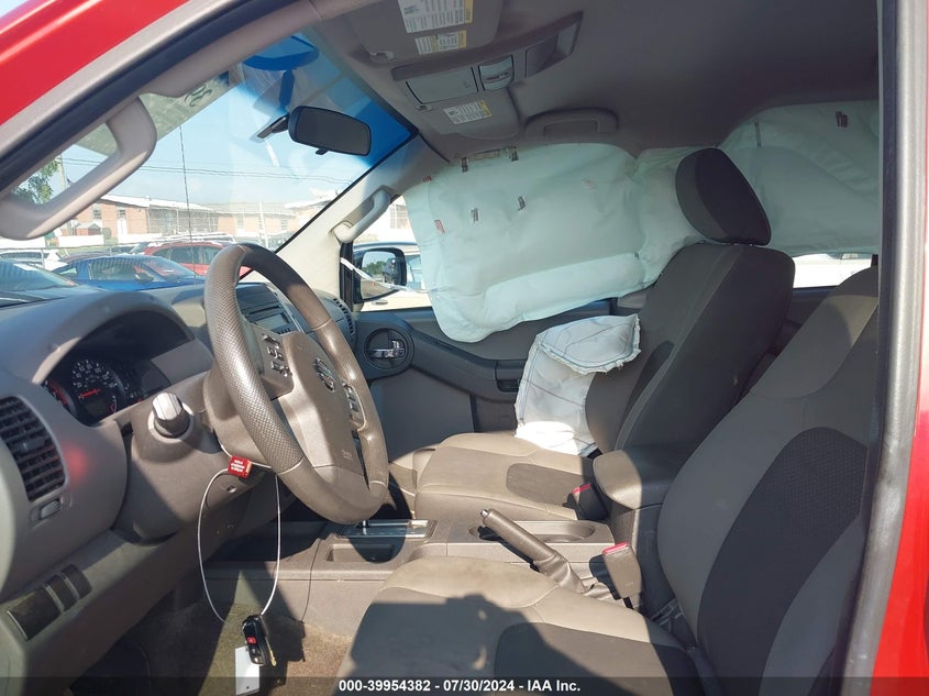 2015 NISSAN XTERRA X - 5N1AN0NW7FN667402