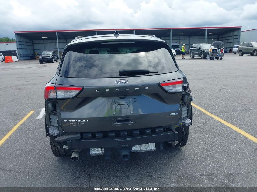 2020 Ford Escape Titanium VIN: 1FMCU9J90LUA67600 Lot: 39954386