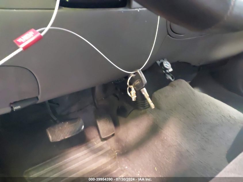 2001 Ford F-150 Harley-Davidson Edition/King Ranch Edition/Lariat/Xlt VIN: 1FTRW07L91KE29908 Lot: 39954390