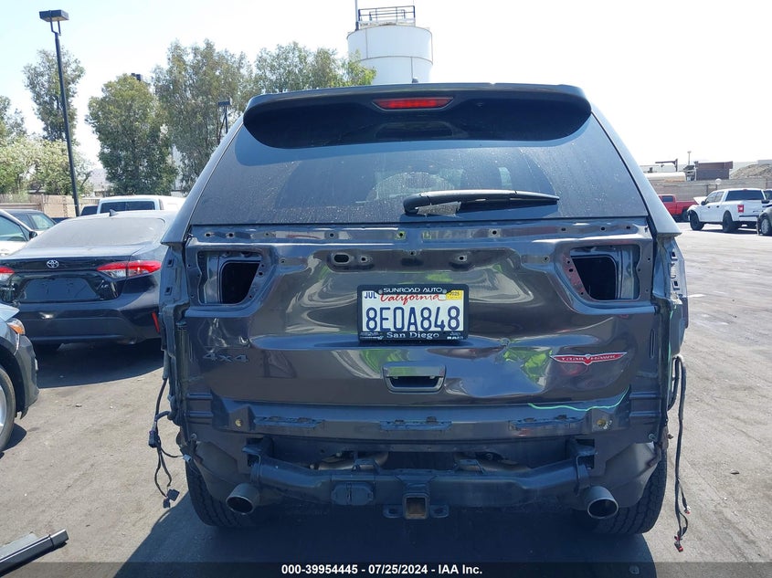 2018 JEEP GRAND CHEROKEE TRAILHAWK 4X4 - 1C4RJFLG4JC335603