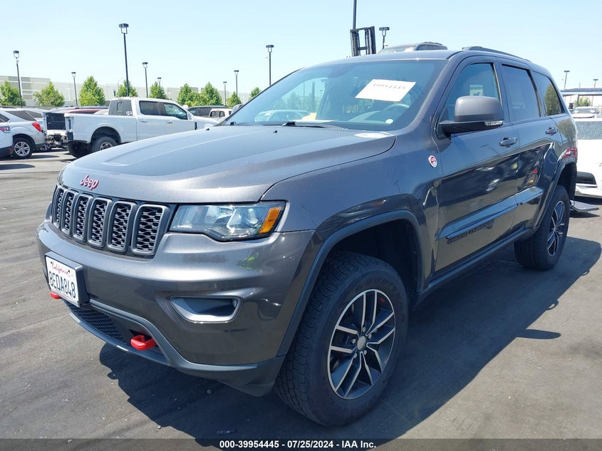 2018 JEEP GRAND CHEROKEE TRAILHAWK 4X4 - 1C4RJFLG4JC335603