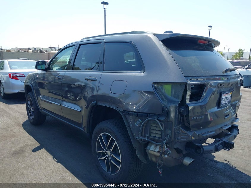 2018 JEEP GRAND CHEROKEE TRAILHAWK 4X4 - 1C4RJFLG4JC335603