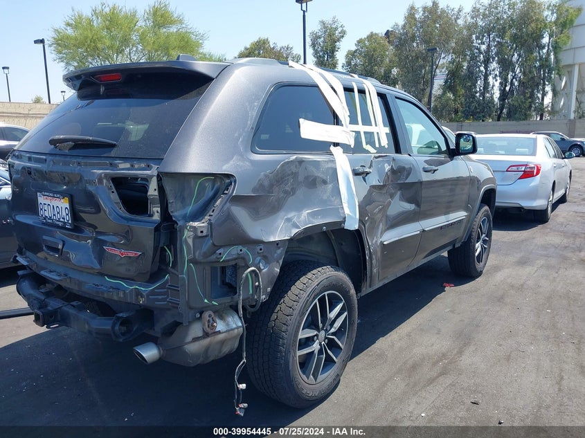 2018 JEEP GRAND CHEROKEE TRAILHAWK 4X4 - 1C4RJFLG4JC335603