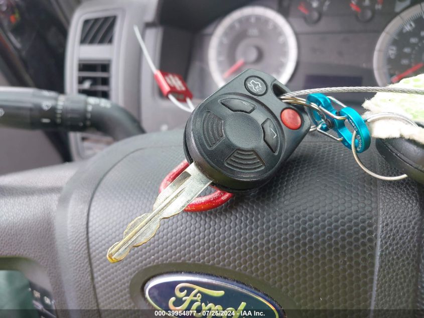 2009 Ford Escape Xlt VIN: 1FMCU037X9KC68058 Lot: 39954877