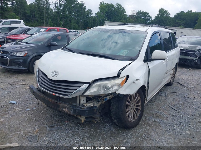 2012 Toyota Sienna Limited V6 7 Passenger/Xle V6 7 Passenger Auto Access Seat/Xle V6 8 Passenger VIN: 5TDYK3DC5CS207374 Lot: 39954964