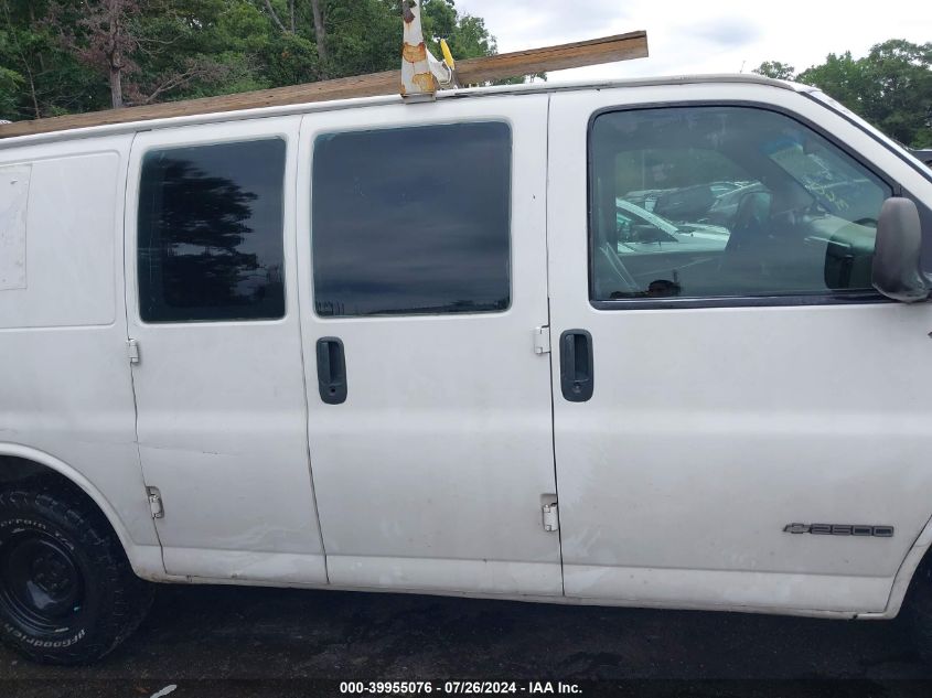 2001 Chevrolet Express VIN: 1GCFG25M111245124 Lot: 39955076