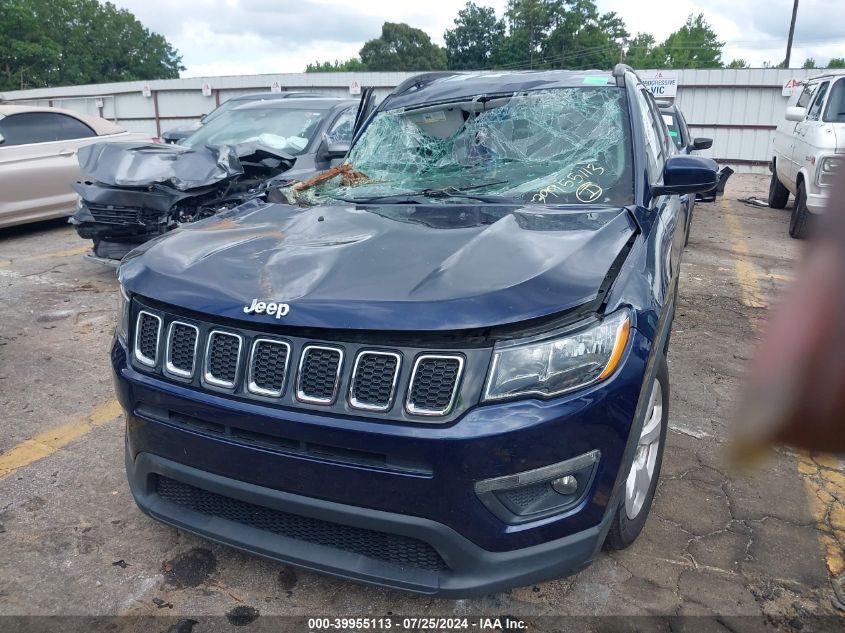 2018 Jeep Compass Latitude Fwd VIN: 3C4NJCBB1JT411947 Lot: 39955113