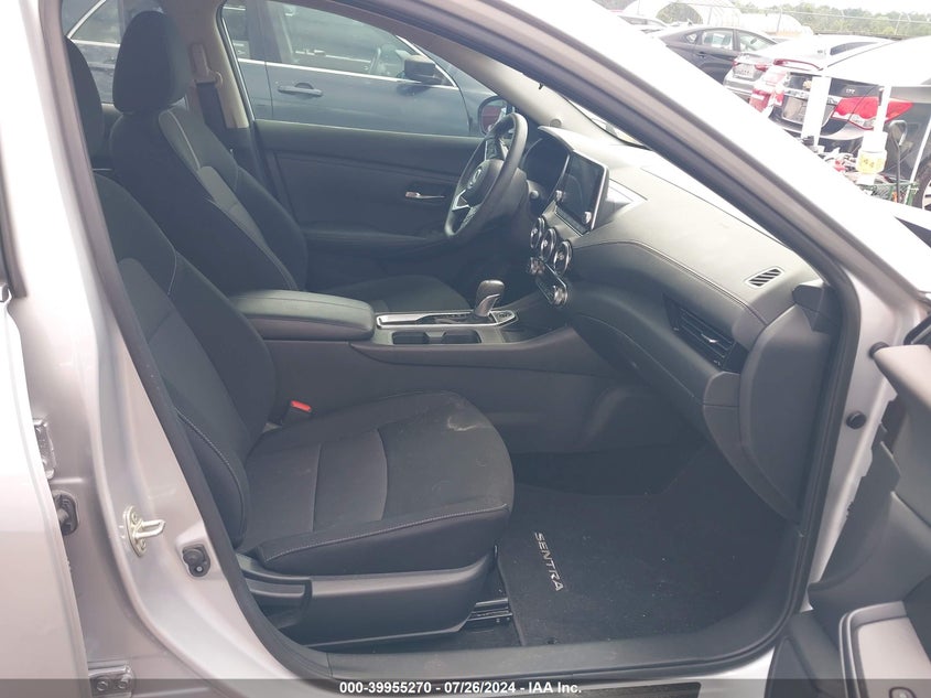 VIN 3N1AB8CV5MY268027 2021 NISSAN SENTRA SV XTRONIC CVT