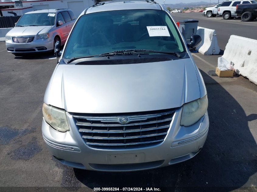 2005 Chrysler Town & Country Limited VIN: 2C8GP64L05R452737 Lot: 39955284