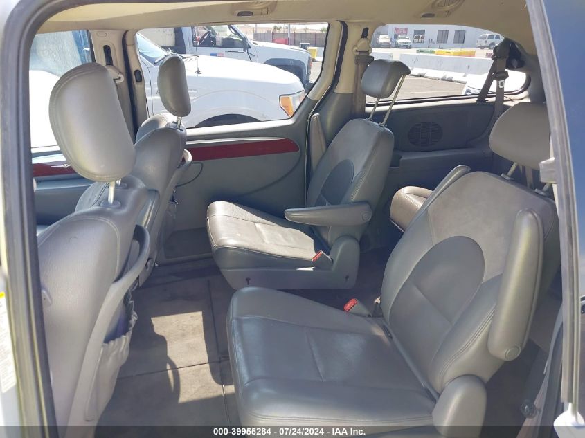 2005 Chrysler Town & Country Limited VIN: 2C8GP64L05R452737 Lot: 39955284