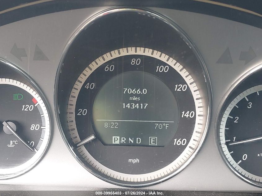 2011 Mercedes-Benz C 300 Luxury 4Matic/Sport 4Matic VIN: WDDGF8BB3BR180590 Lot: 39955403