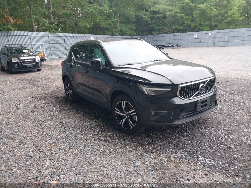 2023 Volvo Xc40 B5 Plus Bright Theme VIN: YV4L12UE2P2041933 Lot: 39955571