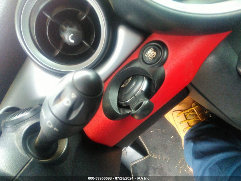 2012 Mini Cooper VIN: WMWZN3C57CT134196 Lot: 39955598