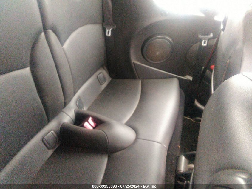 2012 Mini Cooper VIN: WMWZN3C57CT134196 Lot: 39955598