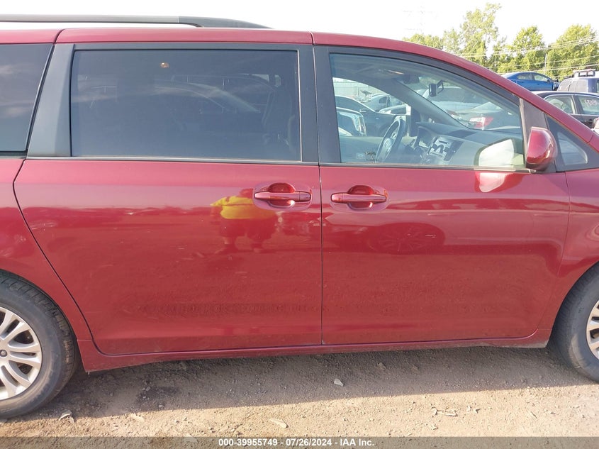 2011 Toyota Sienna Xle/Limited VIN: 5TDYK3DC1BS110669 Lot: 39955749