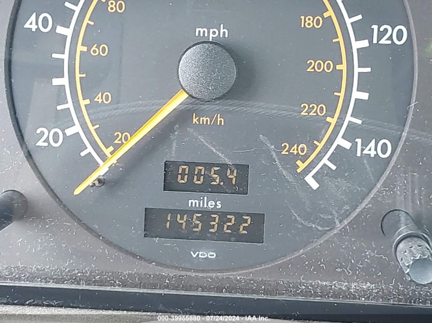 1995 Mercedes-Benz C 220 VIN: WDBHA22E8SF244353 Lot: 39955880