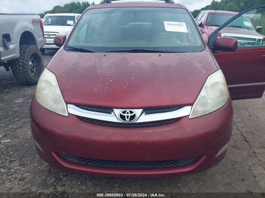 2008 Toyota Sienna Limited/Xle VIN: 5TDBK22CX8S017841 Lot: 39955903