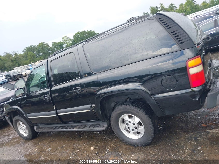 2002 Chevrolet Suburban 1500 Lt VIN: 3GNEC16Z22G203731 Lot: 39955938