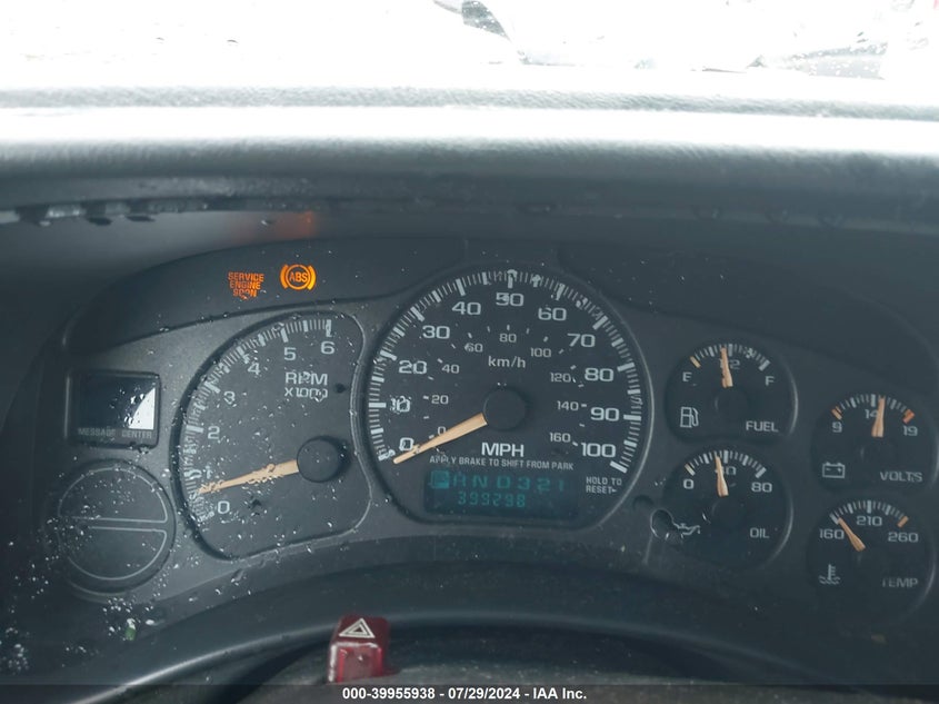 2002 Chevrolet Suburban 1500 Lt VIN: 3GNEC16Z22G203731 Lot: 39955938