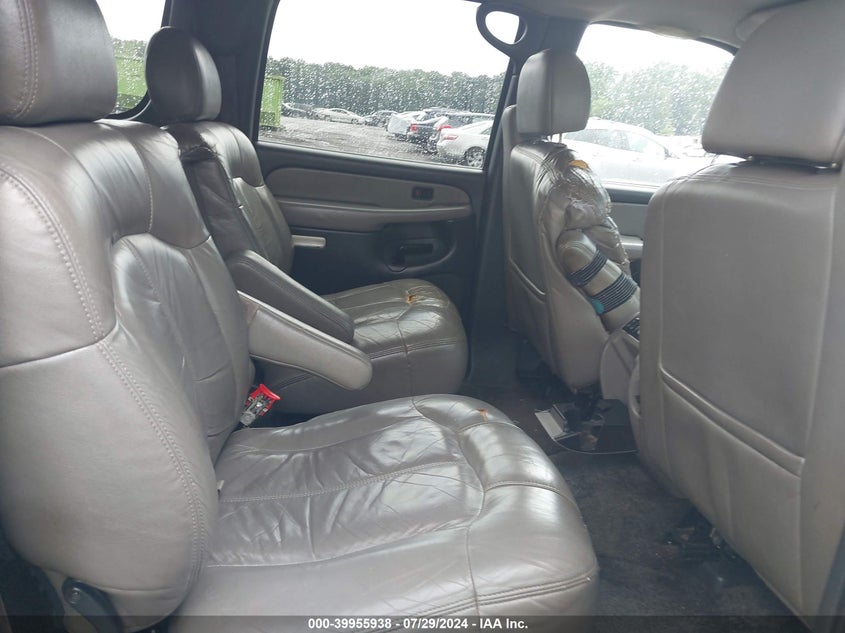 2002 Chevrolet Suburban 1500 Lt VIN: 3GNEC16Z22G203731 Lot: 39955938