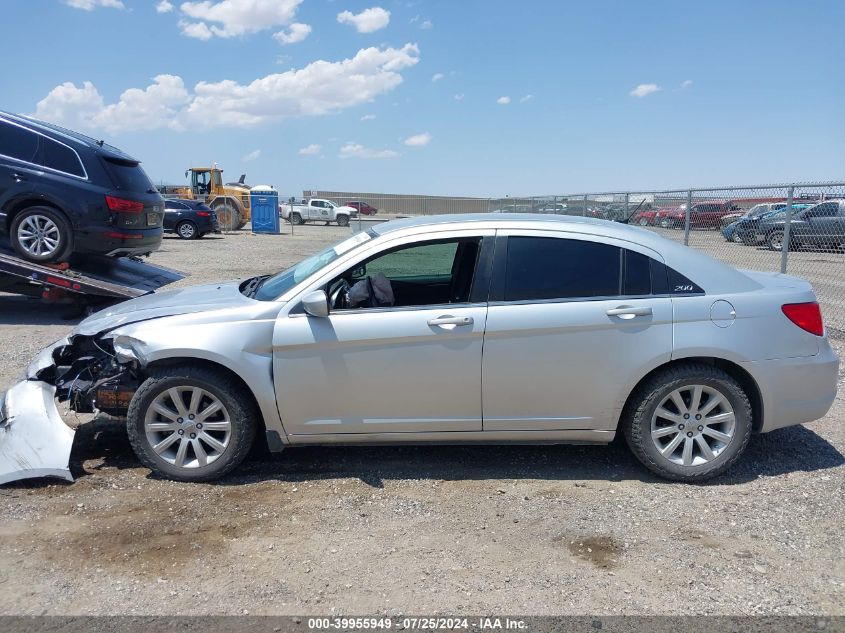 2011 Chrysler 200 Touring VIN: 1C3BC1FB3BN589604 Lot: 39955949