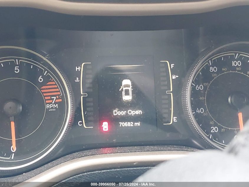 2017 Jeep Cherokee Latitude VIN: 1C4PJMCB6HW536864 Lot: 39956050