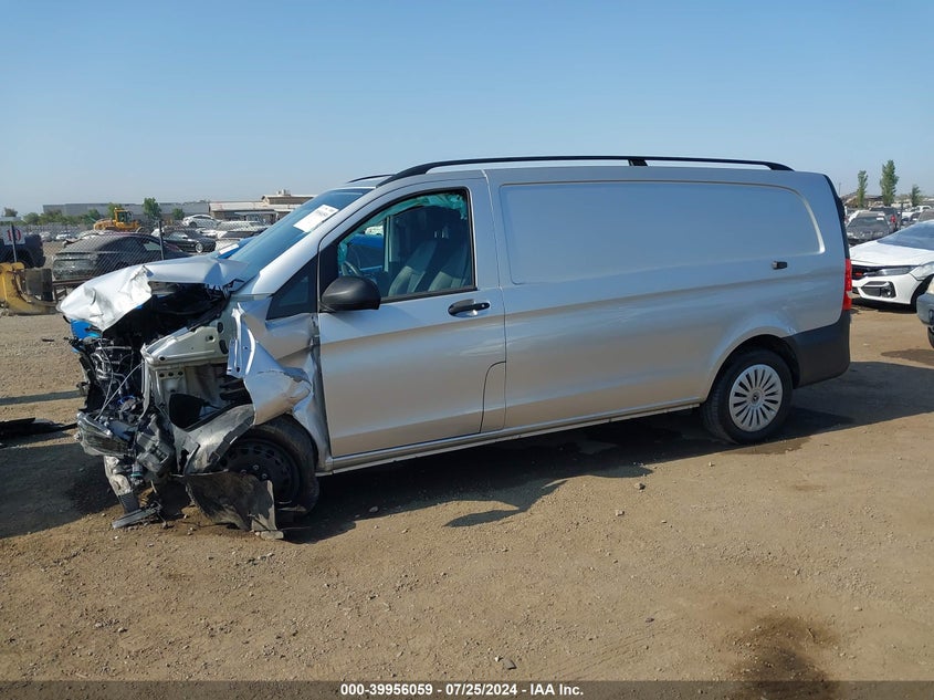 2022 MERCEDES-BENZ METRIS - W1YV0CEY7N4174181