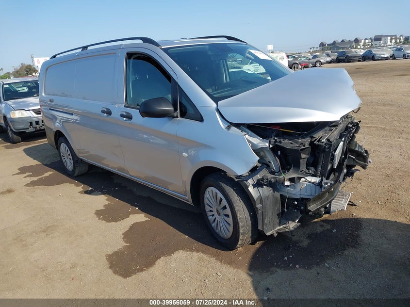2022 MERCEDES-BENZ METRIS - W1YV0CEY7N4174181