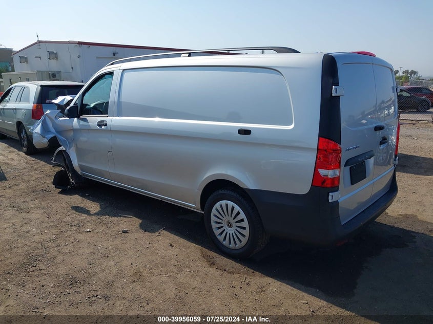 2022 MERCEDES-BENZ METRIS - W1YV0CEY7N4174181