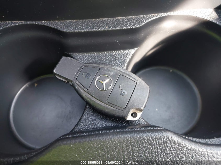 2022 MERCEDES-BENZ METRIS - W1YV0CEY7N4174181