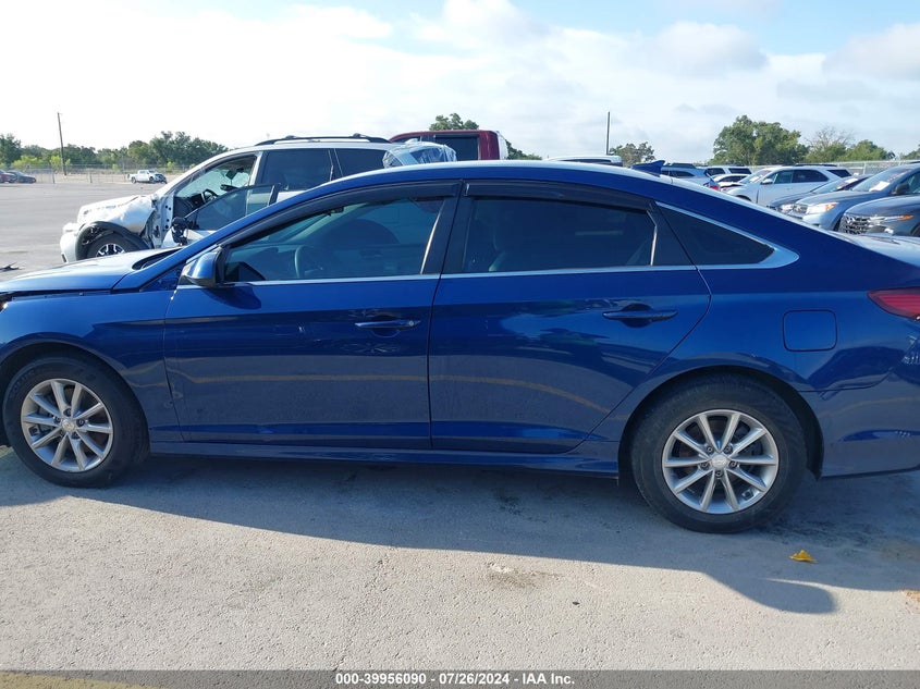 2018 HYUNDAI SONATA SE - 5NPE24AF7JH727554