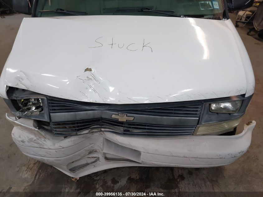 2004 Chevrolet Astro VIN: 1GCDM19X74B130976 Lot: 39956135