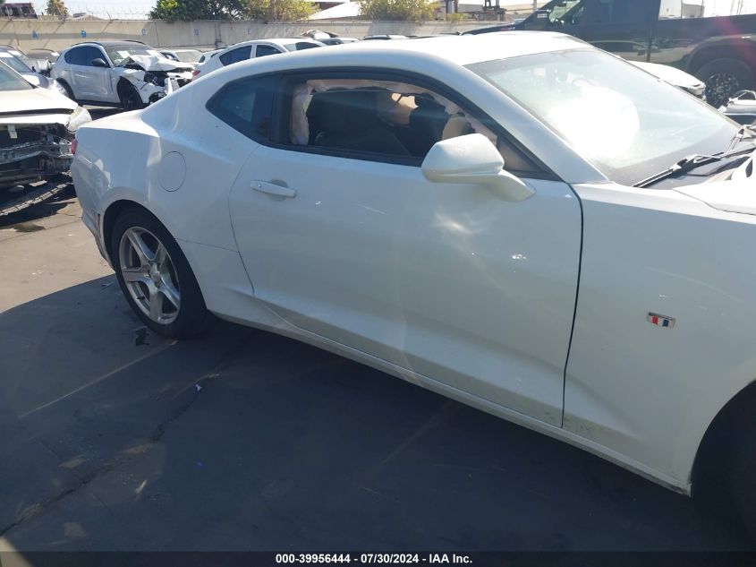 2020 Chevrolet Camaro Ls/Lt VIN: 1G1FB1RS3L0108687 Lot: 39956444