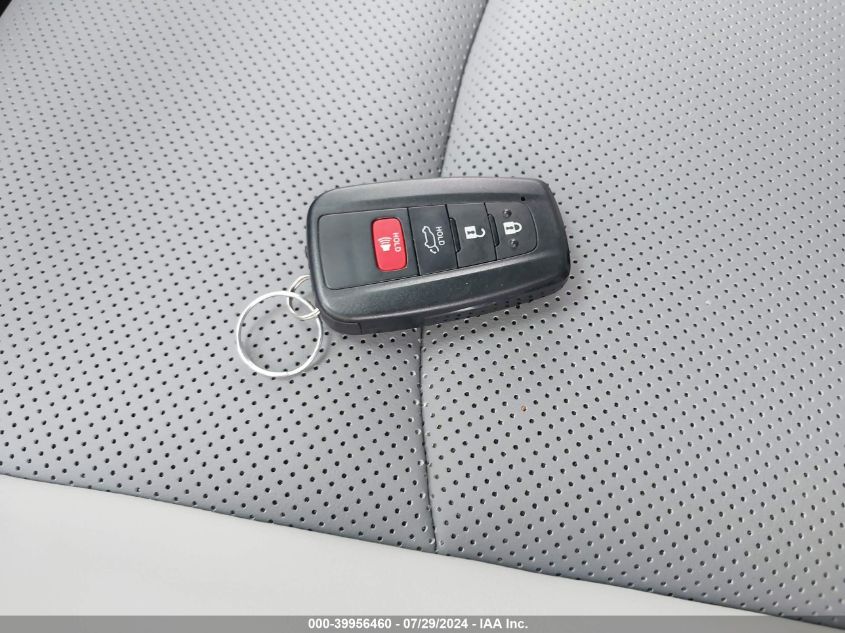 2024 Toyota Rav4 Hybrid Limited VIN: JTMD6RFV3RJ049658 Lot: 39956460