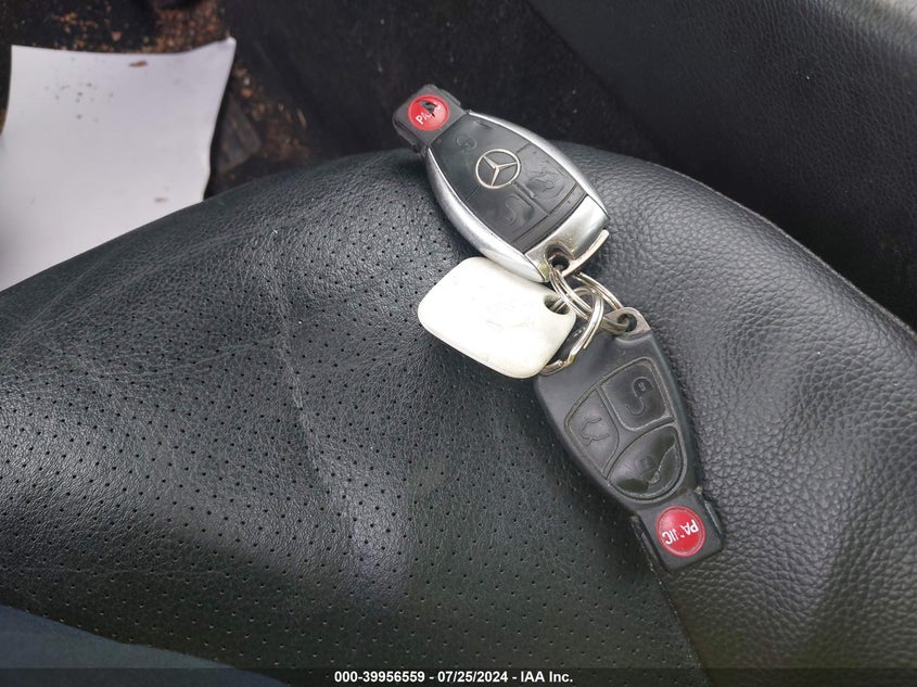 2006 Mercedes-Benz C 350 Luxury 4Matic VIN: WDBRF87H26F750732 Lot: 39956559