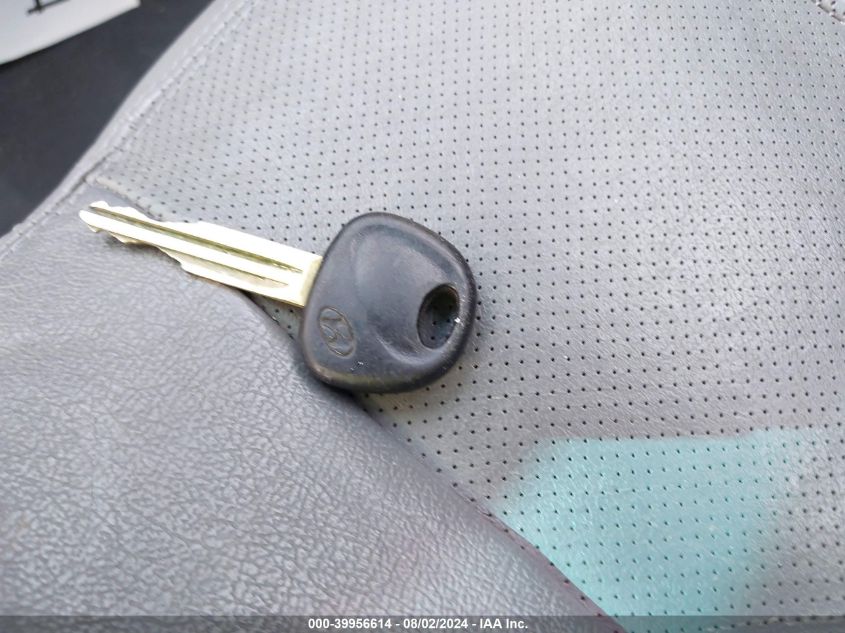 2005 Hyundai Elantra Gls/Gt VIN: KMHDN46D55U011804 Lot: 39956614