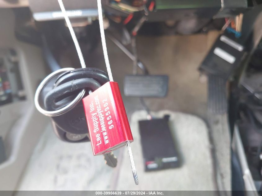 2002 GMC Savana Standard VIN: 1GDFG15R221211034 Lot: 39956639