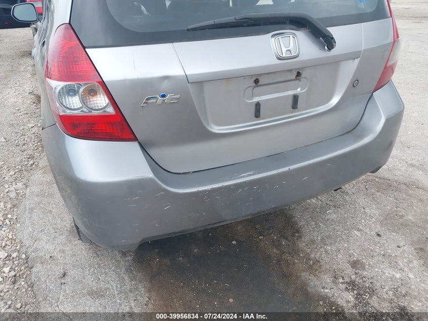 2007 Honda Fit VIN: JHMGD38457S012301 Lot: 39956834