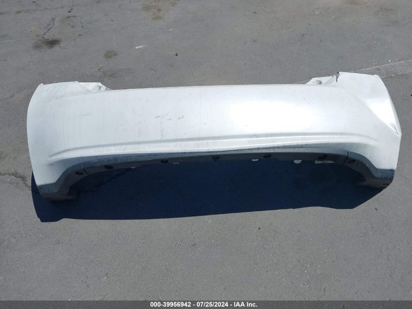 2010 Toyota Prius I/Ii/Iii/Iv/V VIN: JTDKN3DU7A1037065 Lot: 39956942