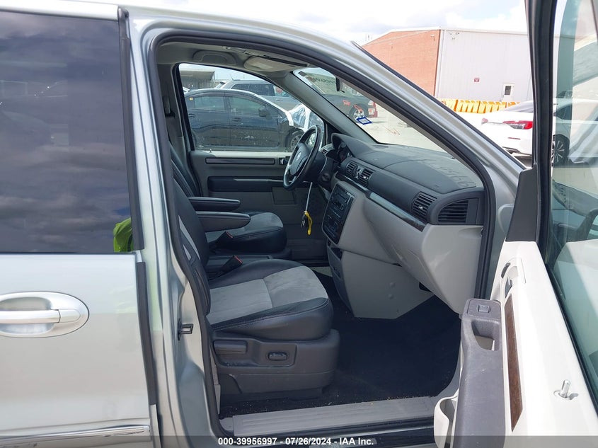 2006 Mercury Monterey Luxury VIN: 2MRDA22256BJ01340 Lot: 39956997