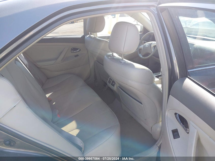 2008 Toyota Camry Hybrid Hybrid VIN: 4T1BB46K18U061327 Lot: 39957084