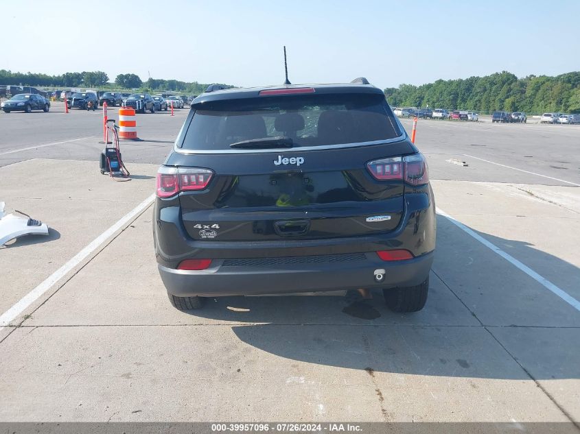 2018 Jeep Compass Latitude 4X4 VIN: 3C4NJDBB4JT144308 Lot: 39957096