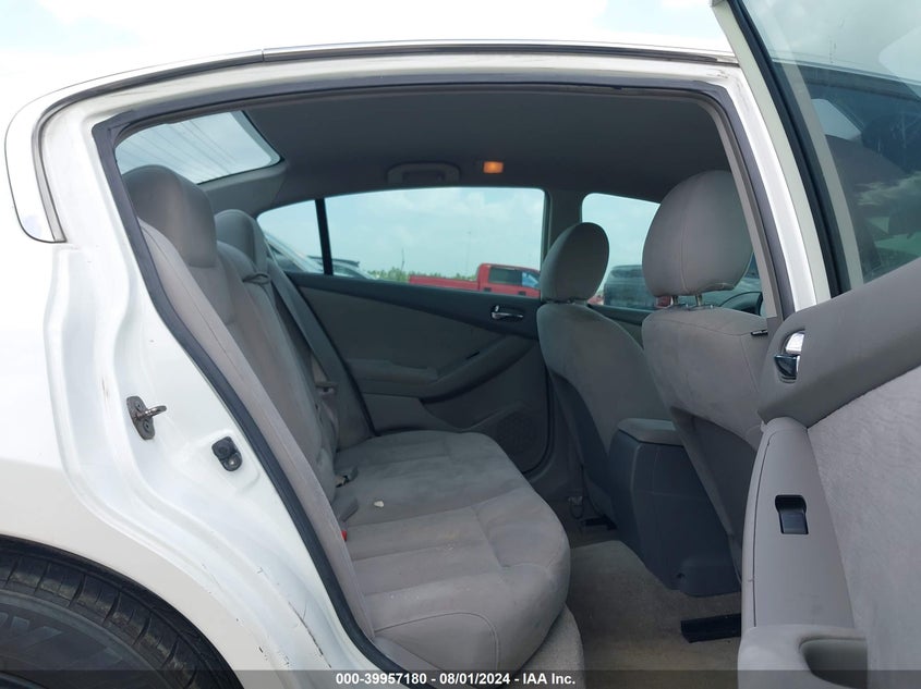 2010 Nissan Altima 2.5 VIN: 1N4AL2AP7AN490675 Lot: 39957180