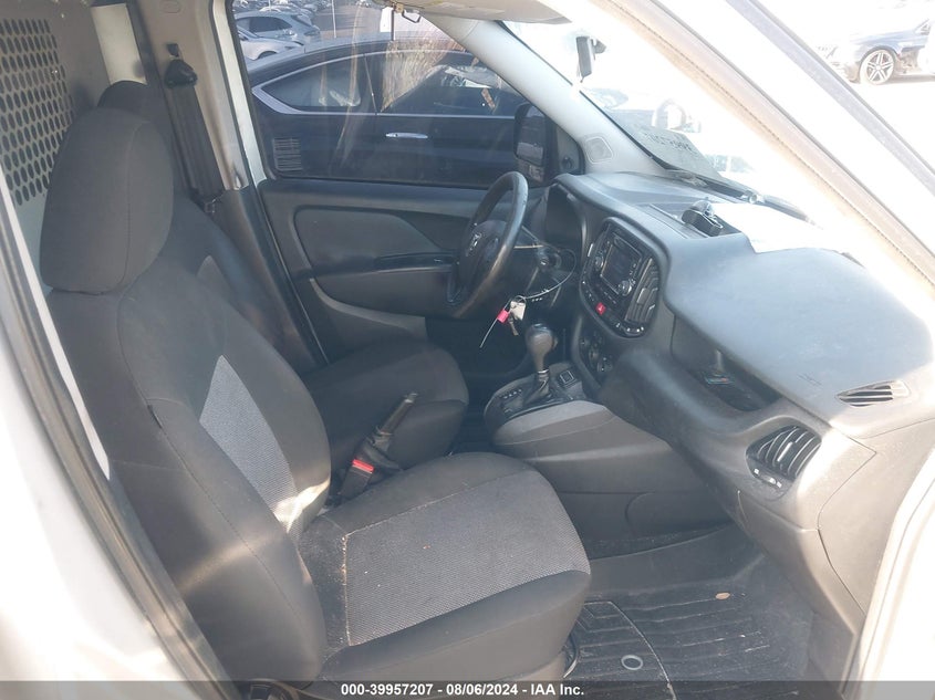 VIN ZFBERFAB1J6H89701 2018 RAM PROMASTER CITY TRADESMAN
