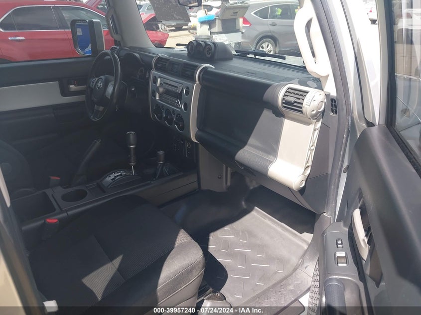 2007 Toyota Fj Cruiser VIN: JTEBU11F070073090 Lot: 39957240