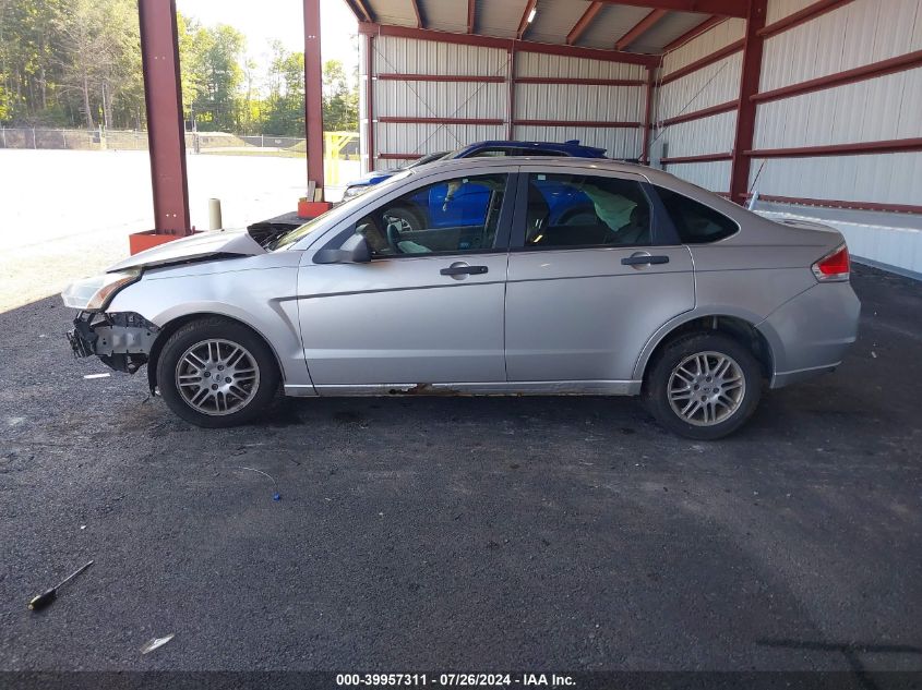 2010 Ford Focus Se VIN: 1FAHP3FN4AW214688 Lot: 39957311