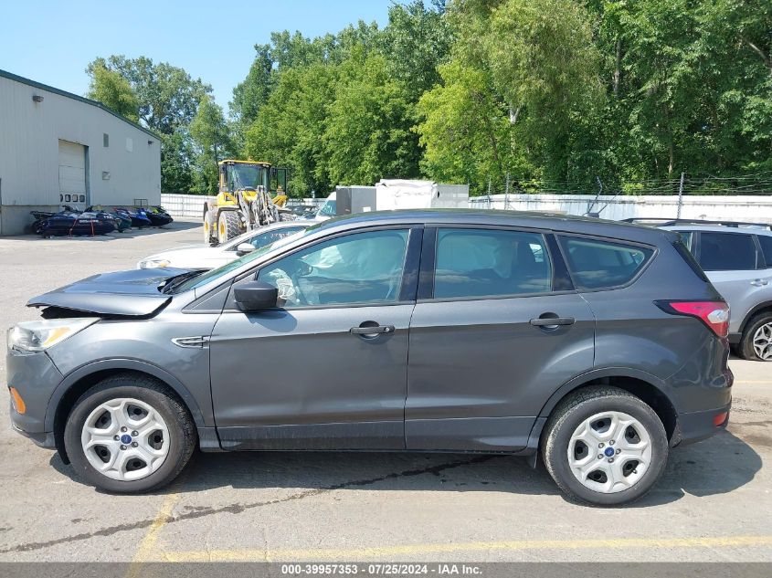 2017 Ford Escape S VIN: 1FMCU0F7XHUD06239 Lot: 39957353