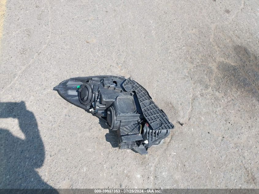 2017 Ford Escape S VIN: 1FMCU0F7XHUD06239 Lot: 39957353